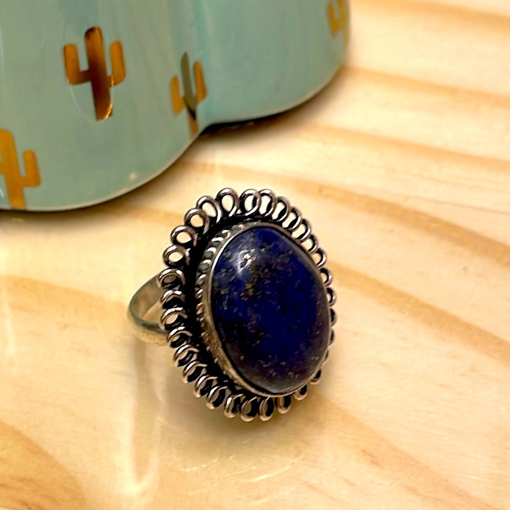 Size 7.5 blue Lapis Lazuli stone and sterling silver ring